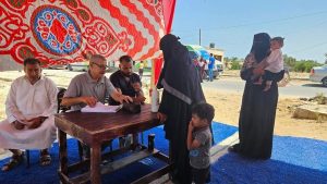 قافلة طبية بالعريش تنقذ أهالي "السكادرة".. الكشف والعلاج المجاني - 5 - سيناء الإخبارية