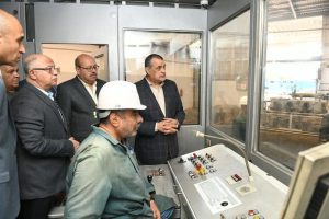وزير الإنتاج يتفقد مصنع 99 الحربي: التزام بتوطين التكنولوجيا - 7 - سيناء الإخبارية