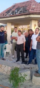 رئيس مدينة العريش يقود حملة لإزالة إشغالات الكافتيريات على الشاطئ - 3 - سيناء الإخبارية