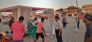 رئيس مدينة العريش يقود حملة لإزالة إشغالات الكافتيريات على الشاطئ - 7 - سيناء الإخبارية