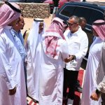 محافظ جنوب سيناء يناقش مع مشايخ دهب حلولًا عملية لتقنين الملكية وتحسين الخدمات - 1 - سيناء الإخبارية