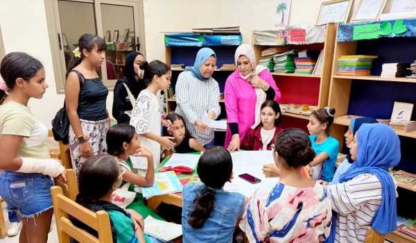 "مصر في عيون أبنائنا".. ورشة رسم تُجسد الانتماء بقصر ثقافة شرم الشيخ - 1 - سيناء الإخبارية