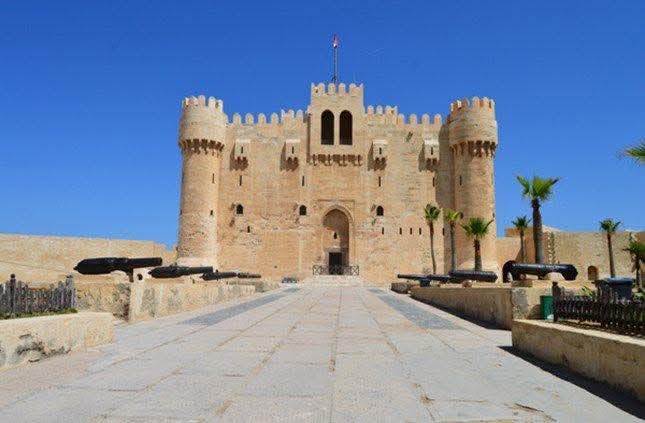 فتح مواقع الإسكندرية الأثرية والمتاحف مجانًا أمام الزائرين 24 يوليو - 1 - سيناء الإخبارية