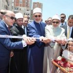 وزير الأوقاف والمفتي ومحافظ كفر الشيخ يفتتحون المرحلة الأولى من تطوير ساحة المسجد الإبراهيمي بدسوق - 1 - سيناء الإخبارية