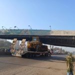 النقل تنفي انهيار كوبري مشاة بطريق بنها – القاهرة الزراعي وتؤكد اصطدام تريلا محملة ببلدوزر - 1 - سيناء الإخبارية