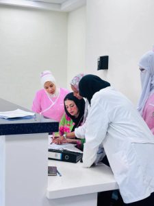 مرور تفقدي على مجمع الفيروز الطبي بطور سيناء - 1 - سيناء الإخبارية