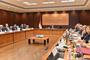 اجتماع استراتيجي لوزير السياحة لمناقشة تعزيز الإيرادات وجذب الزوار - 5 - سيناء الإخبارية