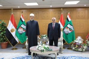 مفتي الجمهورية يهنئ رئيس هيئة قضايا الدولة بتوليه المنصب رسميا.. صور - 3 - سيناء الإخبارية