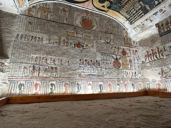 وادي الملوك: مقبرة الفراعنة الخالدة في قلب طيبة - 9 - سيناء الإخبارية