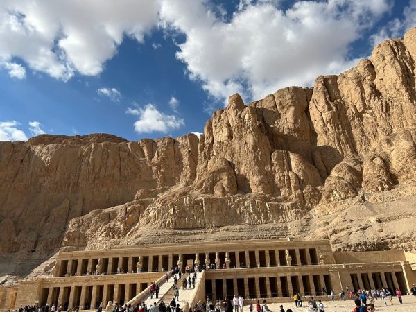 معبد حتشبسوت.. معجزة معمارية على أرض الأقصر - 27 - سيناء الإخبارية