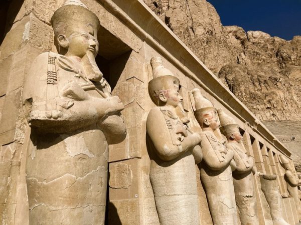 معبد حتشبسوت.. معجزة معمارية على أرض الأقصر - 5 - سيناء الإخبارية