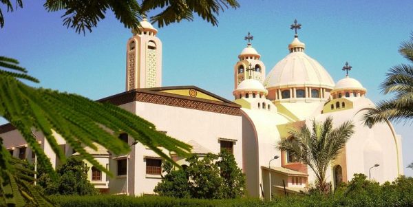 الكاتدرائية السماوية بشرم الشيخ.. معلم روحي وسياحي يجمع بين الجمال والإيمان - 7 - سيناء الإخبارية