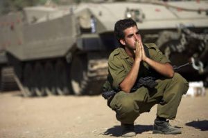 هآرتس تكشف: تصاعد مقلق في حالات انتحار الجنود الإسرائيليين - 1 - سيناء الإخبارية