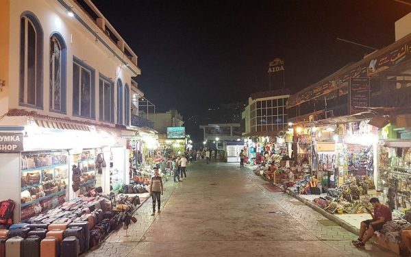 خليج نعمة.. قلب السياحة النابض في شرم الشيخ - 15 - سيناء الإخبارية