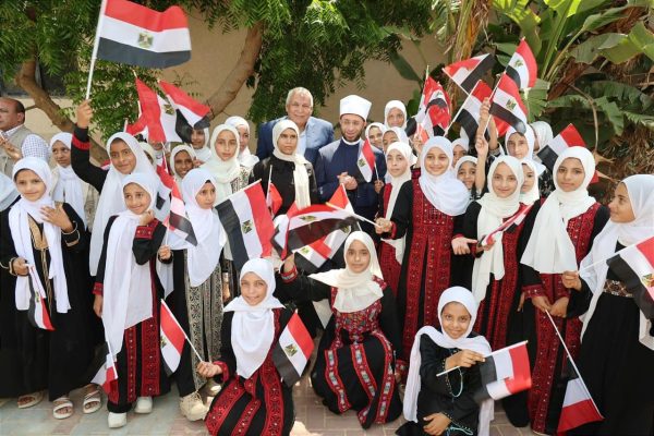 جلسة ذكر لوزير الأوقاف ومحافظ الوادي الجديد بعد صلاة الجمعة بشمال سيناء .. صور - 23 - سيناء الإخبارية