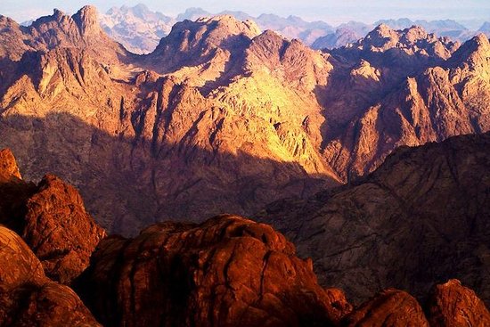 خليج نبق.. جوهرة ساحل البحر الأحمر بين البرية والمياه الفيروزية - 1 - سيناء الإخبارية