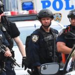القبض على منفذ هجوم مدرسة مينيابوليس بعد سقوط قتلى وجرحى في حادث مأساوي - 47 - سيناء الإخبارية