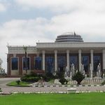 ميناء الإسكندرية يستقبل العملاق البحري MS Oosterdam.. و3 طوابق من الفخامة بانتظار 2105 سائح - 1 - سيناء الإخبارية