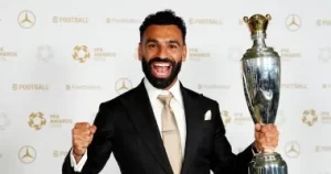 محمد صلاح يتوج بجائزة أفضل لاعب في إنجلترا للمرة الثالثة - 1 - سيناء الإخبارية