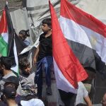 آلاف الفلسطينيين في غزة يهتفون للمبادرة المصرية: كفى عدوانًا ودمارًا - 1 - سيناء الإخبارية