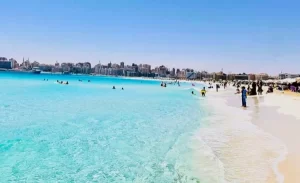 شاطئ الغرام.. أيقونة مطروح الساحلية وسحر البحر الذي خلدته السينما المصرية - 13 - سيناء الإخبارية