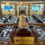 الأجانب يواصلون البيع في البورصة وسط ترقب مراجعات صندوق النقد الدولي - 1 - سيناء الإخبارية