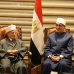 نظير عياد يستقبل مفتي القدس والديار الفلسطينية على هامش المؤتمر العالمي للإفتاء - 1 - سيناء الإخبارية