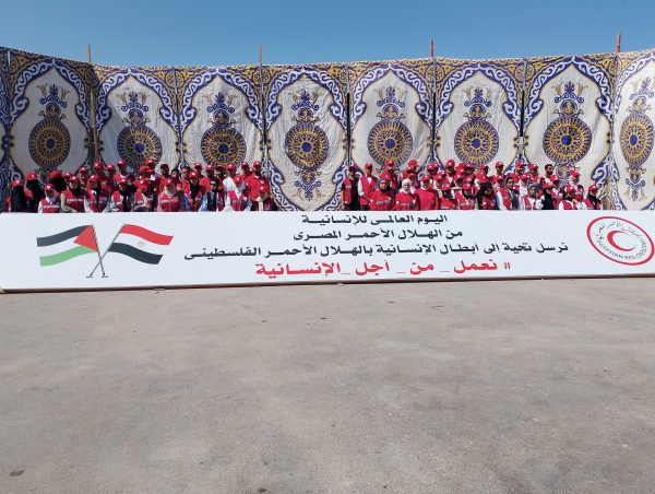 جولة تفقدية  لمركز الخدمات اللوجستية بالعريش بحضور وزير الخارجية ورئيس الوزراء الفلسطيني..صور - 15 - سيناء الإخبارية