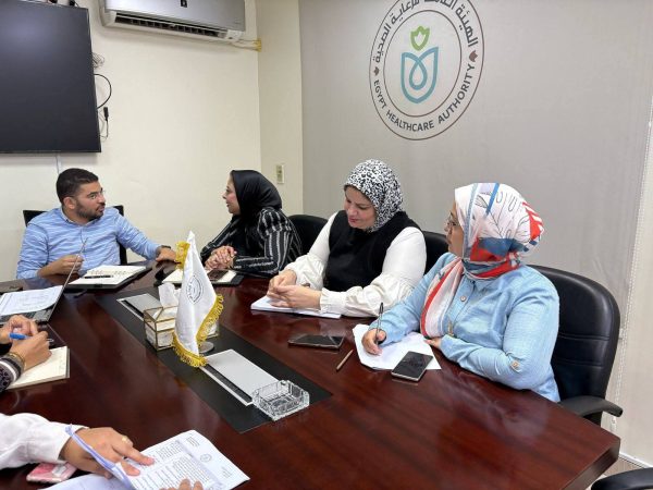 "الرعاية الصحية بجنوب سيناء" تبحث تحسين الأداء وتطوير الخدمات الرقمية - 7 - سيناء الإخبارية