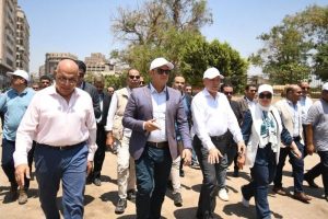 وزير الإسكان ومحافظ القاهرة يتابعان أعمال إحياء حديقة الأزبكية - 1 - سيناء الإخبارية