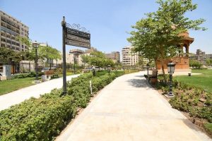 وزير الإسكان ومحافظ القاهرة يتابعان أعمال إحياء حديقة الأزبكية - 25 - سيناء الإخبارية