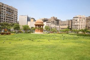 وزير الإسكان ومحافظ القاهرة يتابعان أعمال إحياء حديقة الأزبكية - 29 - سيناء الإخبارية