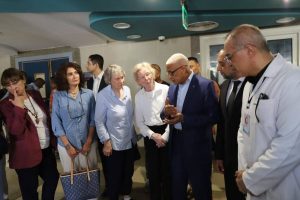 محافظ شمال سيناء يستقبل وفداً رفيع المستوى من مجموعة "الحكماء" - 5 - سيناء الإخبارية