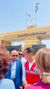 محافظ شمال سيناء يستقبل وفداً رفيع المستوى من مجموعة "الحكماء" - 15 - سيناء الإخبارية
