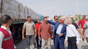 محافظ شمال سيناء يستقبل وفداً رفيع المستوى من مجموعة "الحكماء" - 27 - سيناء الإخبارية