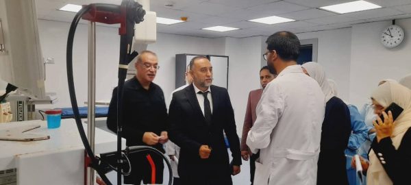وكيل صحة شمال سيناء يتفقد مستشفى العريش العام لمتابعة سير العمل وتحسين الخدمات - 1 - سيناء الإخبارية