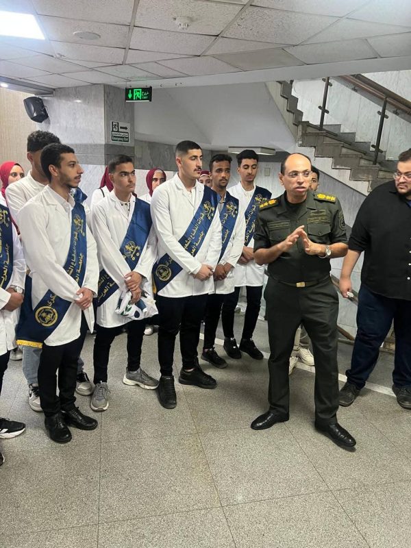 طلاب طب العريش يزورون مصابي سيناء بالمجمع الطبي بالمعادي - 11 - سيناء الإخبارية