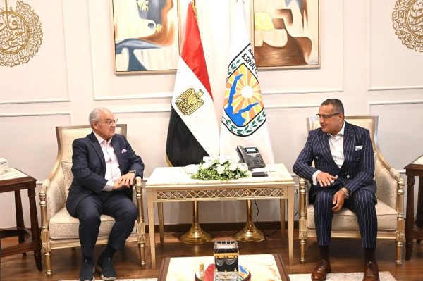 محافظ جنوب سيناء يبحث مع المنظمة العربية للسياحة تعزيز الاستثمار والتسويق بشرم الشيخ - 5 - سيناء الإخبارية