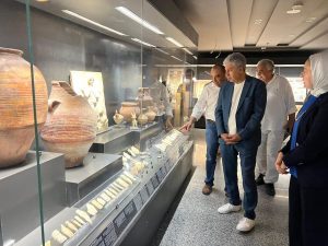 شريف فتحي يتفقد المتحف اليوناني الروماني وقلعة قايتباي بالإسكندرية - 3 - سيناء الإخبارية