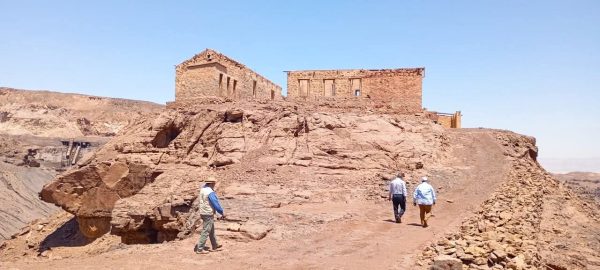لجنة آثار تعاين مسار التليفريك التاريخي بأم بجمة تمهيدًا لتطويره واستثماره - 1 - سيناء الإخبارية