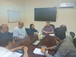 رئيس إقليم القناة يجتمع بالإدارات الفنية لهيئة الرعاية الصحية بجنوب سيناء - 3 - سيناء الإخبارية