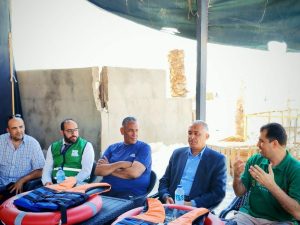 شمال سيناء تعزز الأمان بشواطئ العريش.. توزيع مستلزمات إنقاذ للمنقذين - 7 - سيناء الإخبارية
