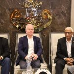 محافظ شمال سيناء يستقبل وفدًا من الكونجرس الأمريكي بمطار العريش الدولي - 9 - سيناء الإخبارية