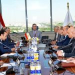 وزير التموين يجتمع مع قيادات القابضة والشركات التابعة لضبط الأسواق وضمان توافر السلع - 17 - سيناء الإخبارية