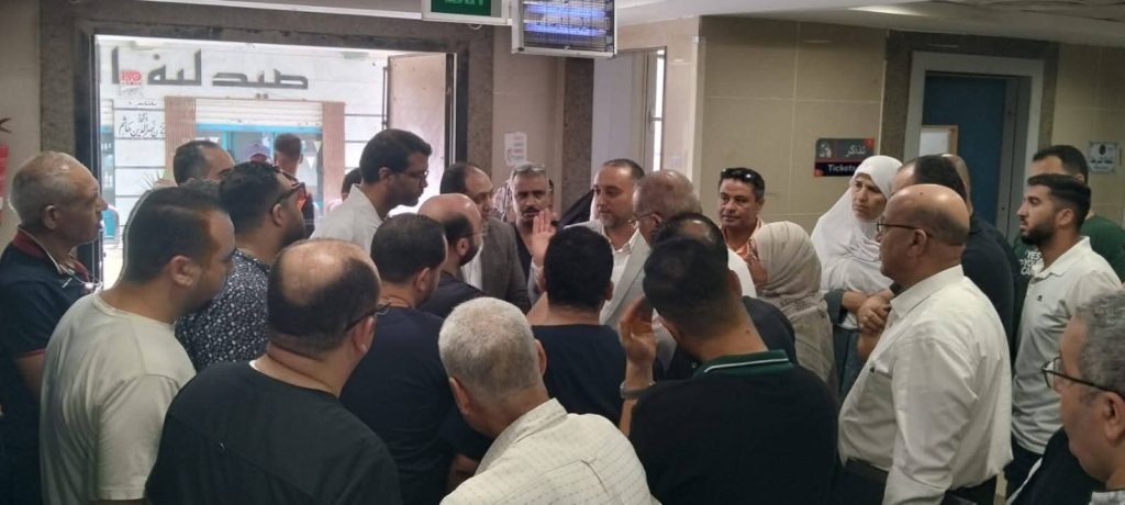 صحة شمال سيناء تتفقد مستشفى العريش العام وتشدد على تحسين الخدمات وراحة المرضى - 3 - سيناء الإخبارية