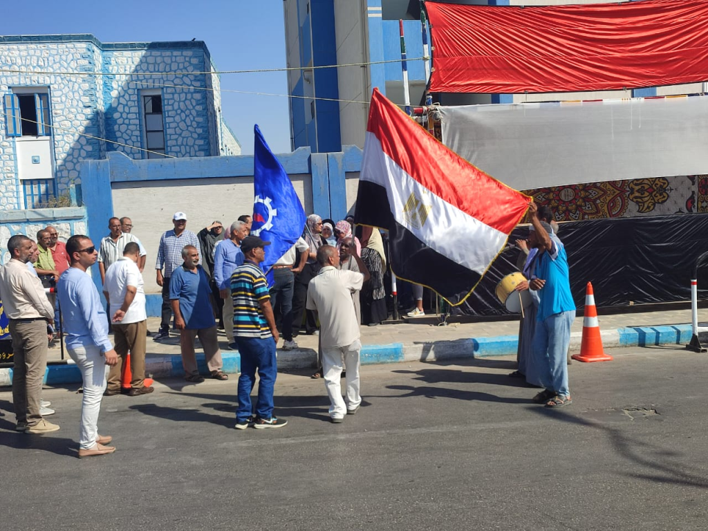 بدو جنوب سيناء يرفعون الأعلام ويشاركون بحماس في انتخابات مجلس الشيوخ - 3 - سيناء الإخبارية