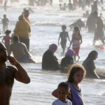 شواطئ مصر بين الغرق والإهمال... إنقاذ غائب وأرواح في خطر - 1 - سيناء الإخبارية