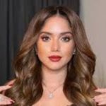 رنا رئيس تخرج من غرفة العمليات ووالدتها تكشف تفاصيل حالتها - 1 - سيناء الإخبارية