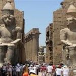 التحول الرقمي والبنية التحتية يدفعان بالسياحة المصرية إلى صدارة المشهد العالمي - 1 - سيناء الإخبارية
