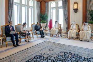 مصر تؤكد دعمها لقطر.. زيارة وزير الخارجية تحمل رسالة تضامن أخوية - 1 - سيناء الإخبارية